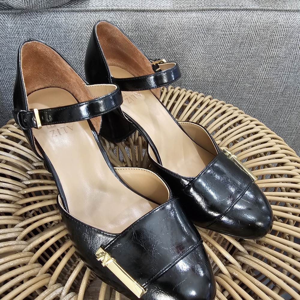 Naturalizer Black Heels with Gold Details